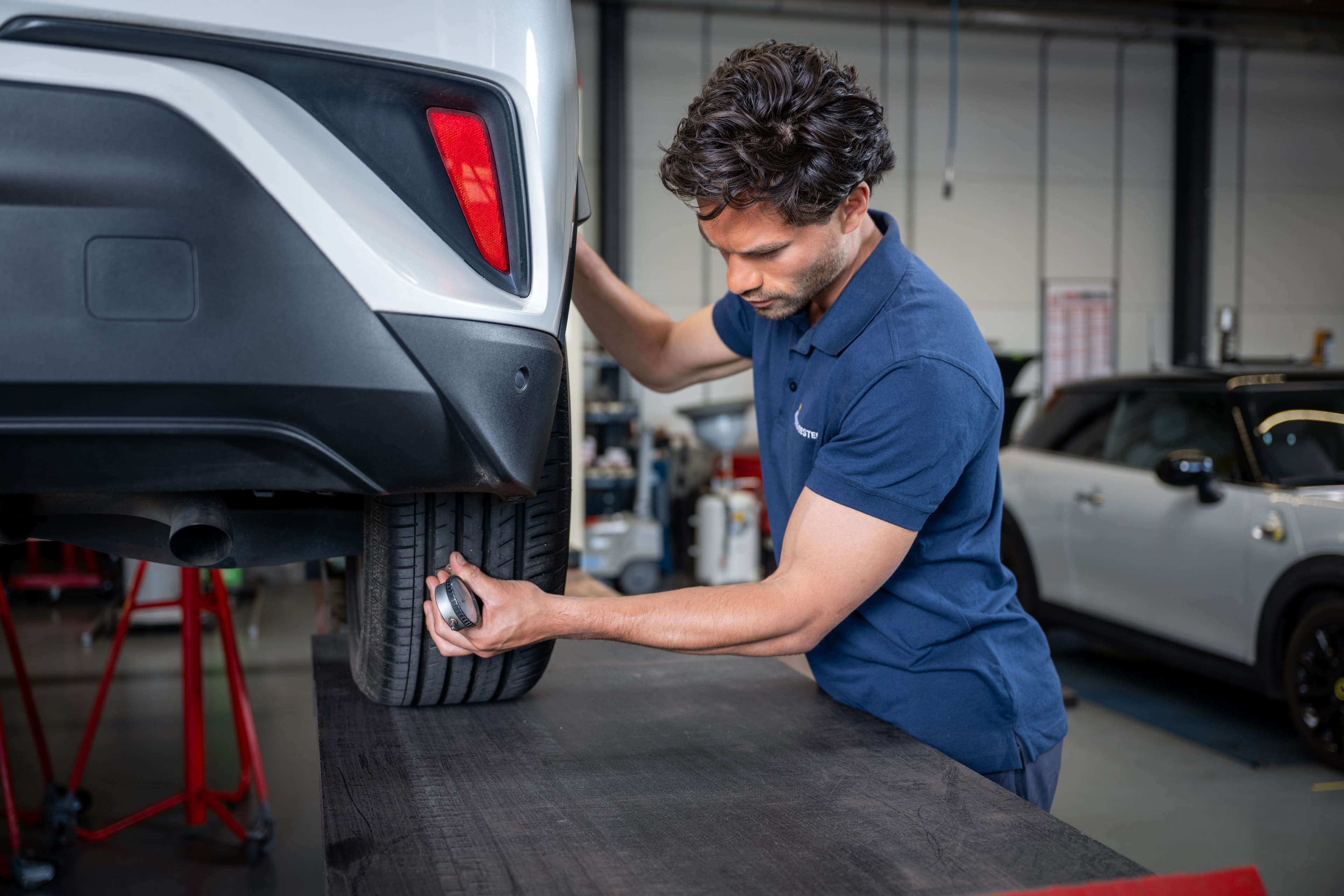 Een groot onderhoud bij Autorepairmaster.